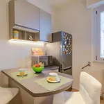 Alelu Classy And Chic Center - Happy Apartment