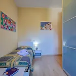 Alelu Classy And Chic Center - Happy Apartment *