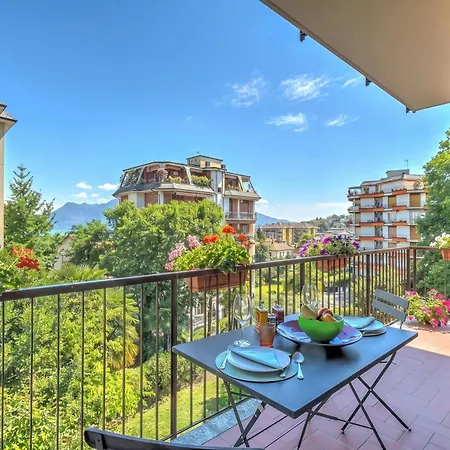 Alelu Classy And Chic Center With Terrace - Happy Apartamento *